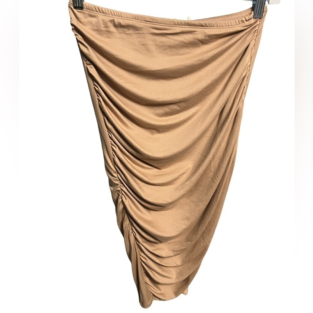 Heart & Hips beige rushed gathered midi skirt with elastic waistband